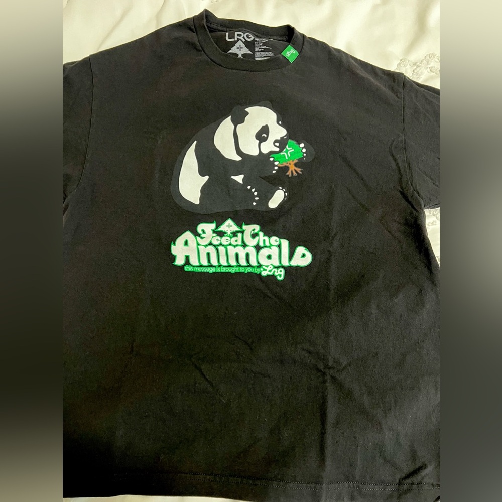 LRG mens tshirt
